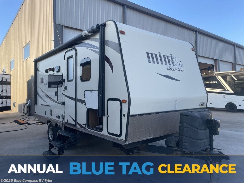 Used 2017 Forest River Rockwood Mini Lite 2104S available in Tyler, Texas