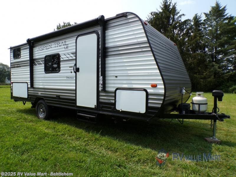 Used 2022 Dutchmen Aspen Trail LE 1950BH available in Bath, Pennsylvania