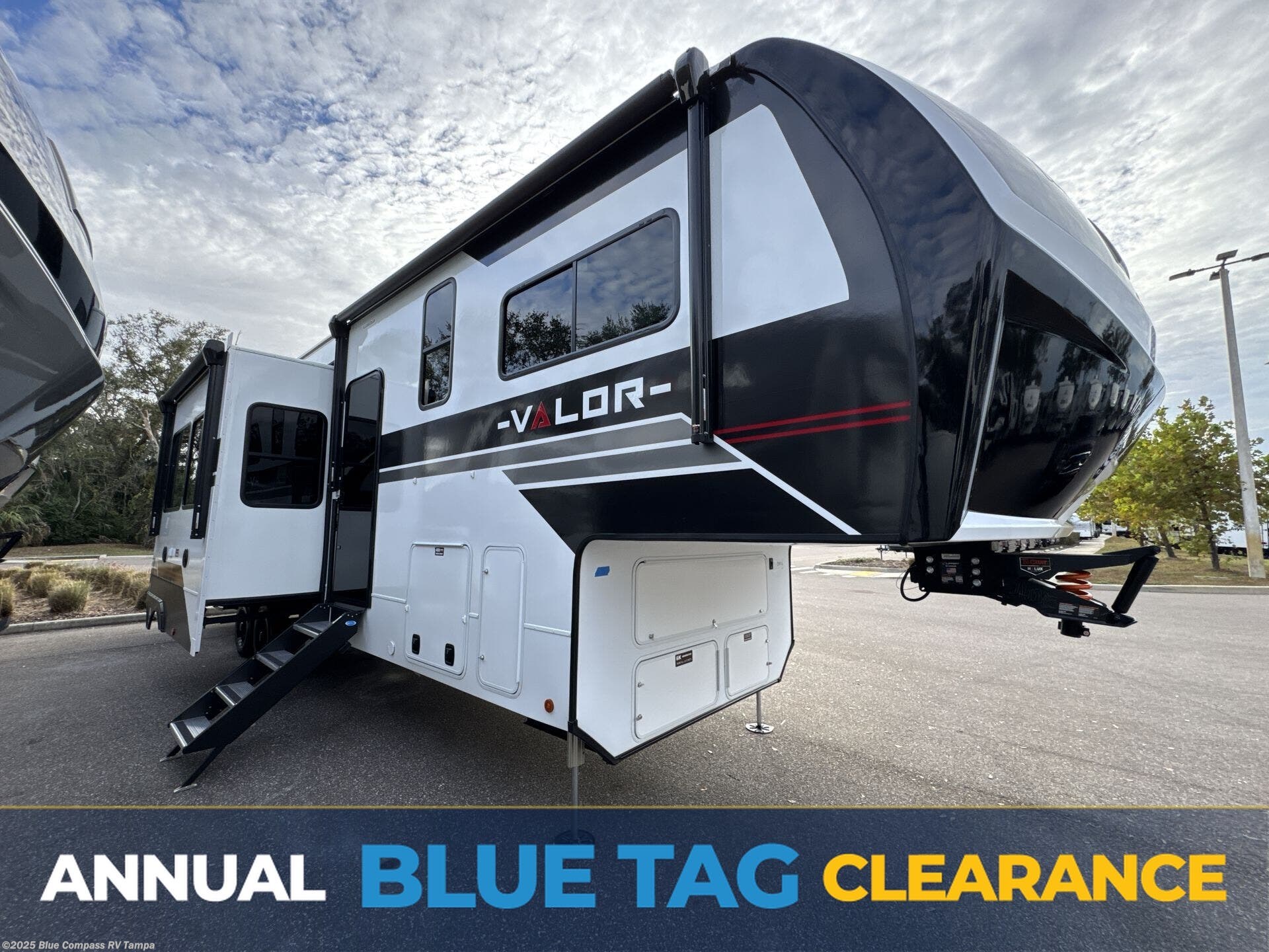 New 2026 Alliance RV Valor 36V11 available in Dover, Florida