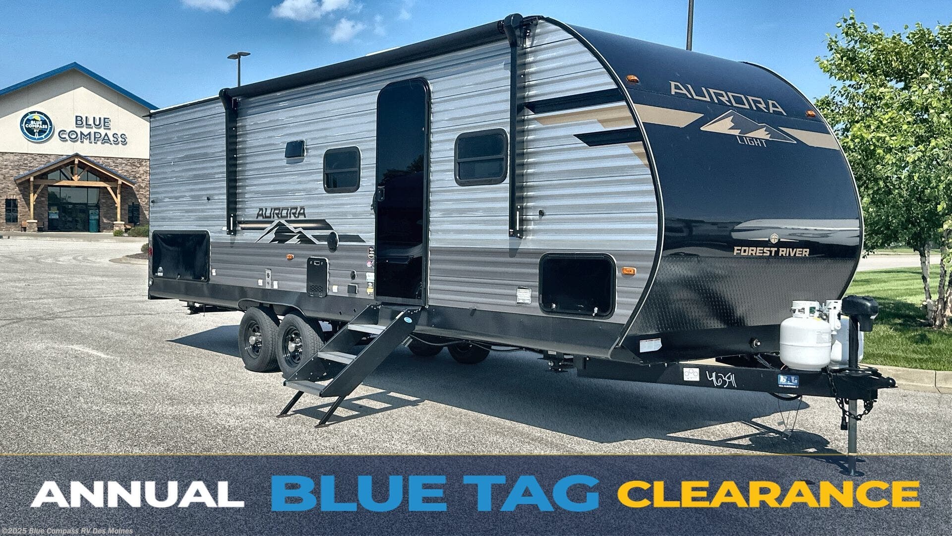 New 2025 Forest River Aurora Light 26BHS available in Altoona, Iowa