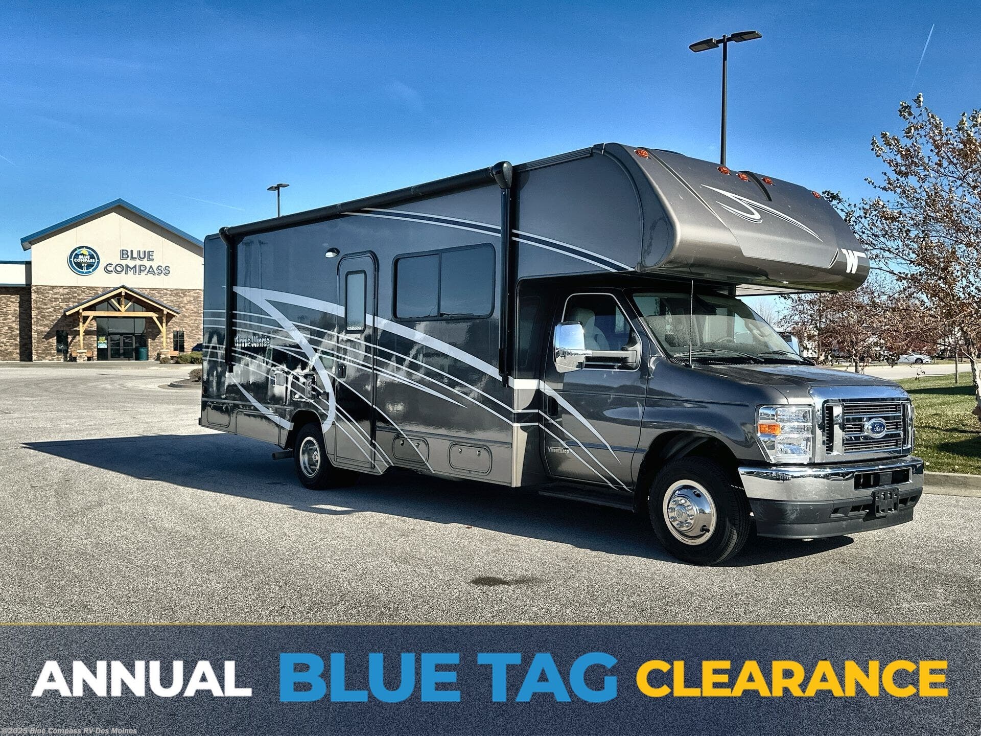 Used 2024 Winnebago Minnie Winnie 26T available in Altoona, Iowa