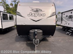 New 2025 Jayco Jay Flight SLX 321BDS available in Latham, New York