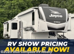 New 2025 Jayco Eagle 317RLOK available in Latham, New York