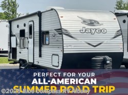 New 2025 Jayco Jay Flight SLX 260BH available in Latham, New York