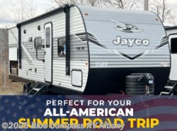 New 2025 Jayco Jay Flight SLX 261BHS available in Latham, New York