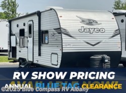 New 2025 Jayco Jay Flight SLX 260BH available in Latham, New York