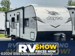 New 2025 Jayco Jay Flight SLX 260BH available in Latham, New York