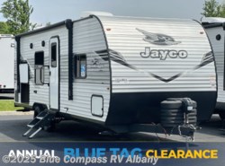 New 2025 Jayco Jay Flight SLX 260BH available in Latham, New York