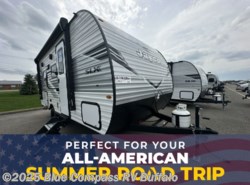 New 2025 Jayco Jay Flight SLX 160LK available in West Seneca, New York