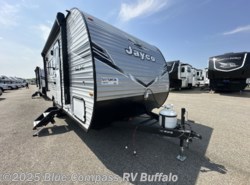 New 2025 Jayco Jay Flight SLX 175FQ available in West Seneca, New York