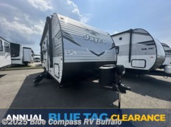 New 2025 Jayco Jay Flight SLX 210QB available in West Seneca, New York