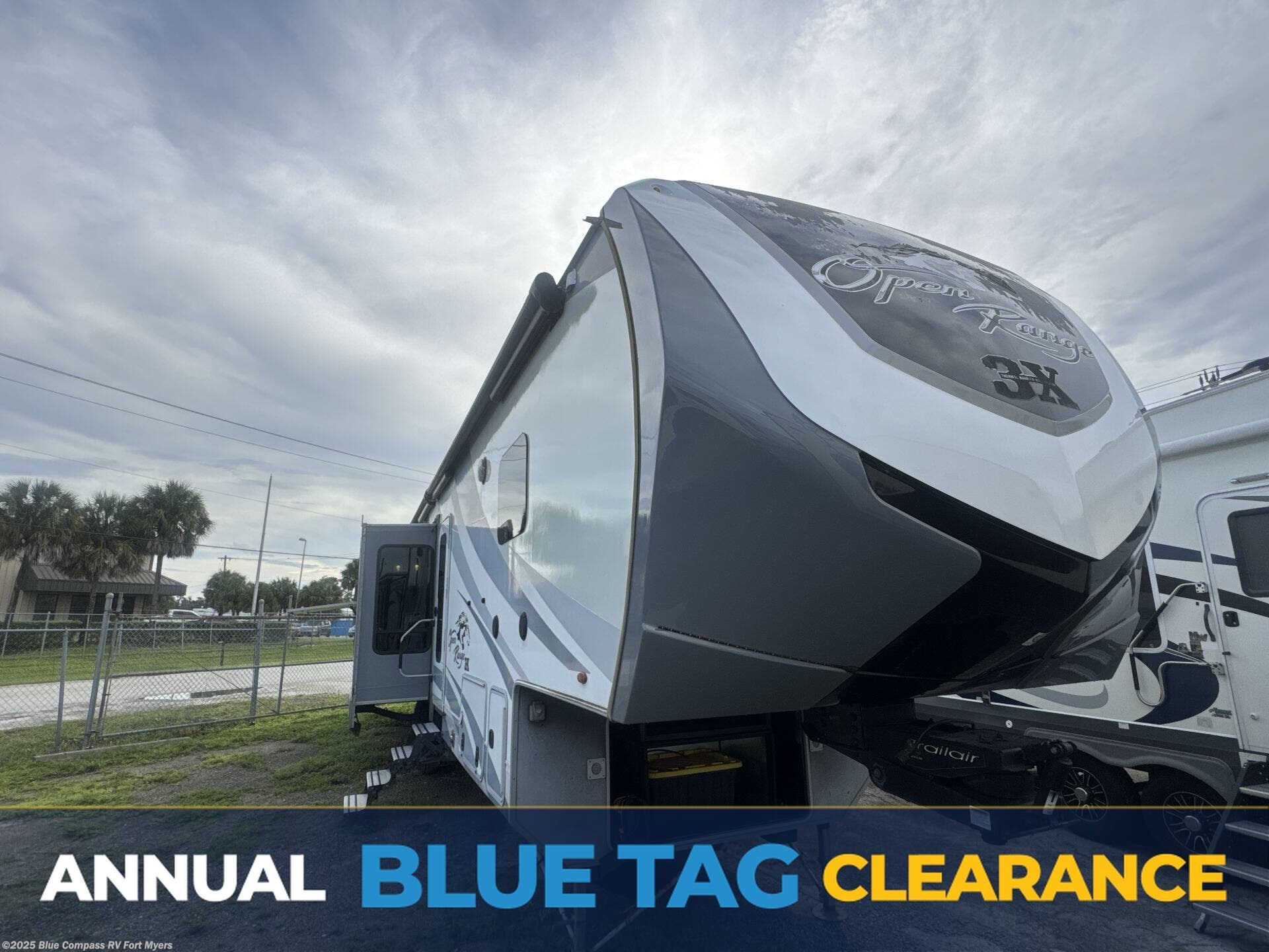 Used 2017 Highland Ridge Open Range 3X 375RDS available in Fort Myers, Florida