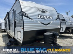 New 2025 Jayco Jay Flight SLX 330TBS available in Fort Myers, Florida