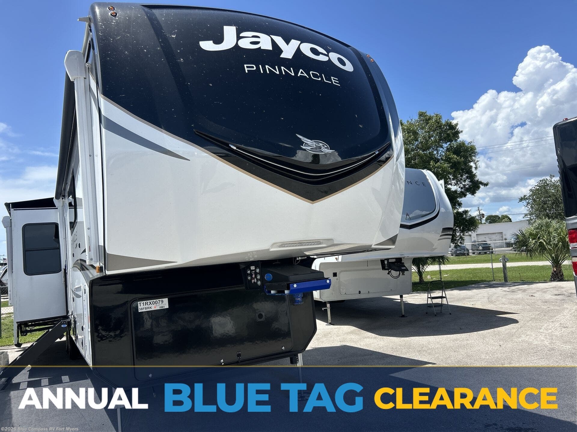 New 2025 Jayco Pinnacle 38FBRK available in Fort Myers, Florida