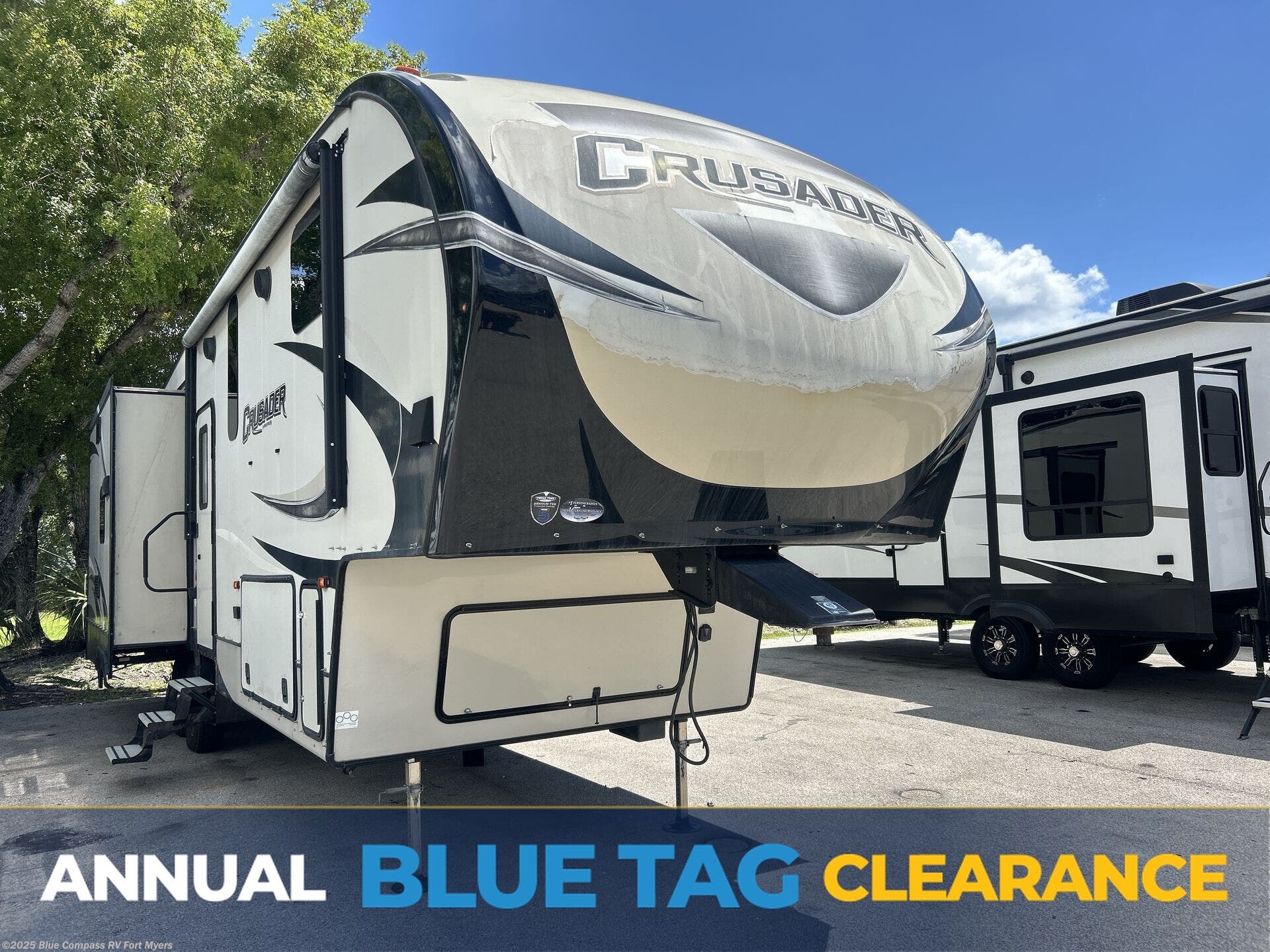 Used 2018 Prime Time Crusader 315RST available in Fort Myers, Florida