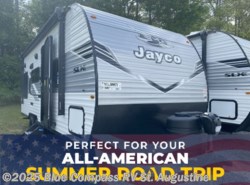 New 2025 Jayco Jay Flight SLX 210QB available in St. Augustine, Florida