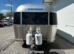 New 2025 Airstream International 25FB Twin available in Dover, Florida