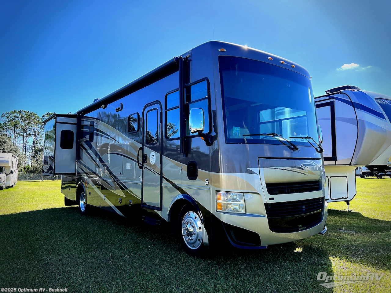 Used 2014 Tiffin Allegro 31 SA available in Bushnell, Florida