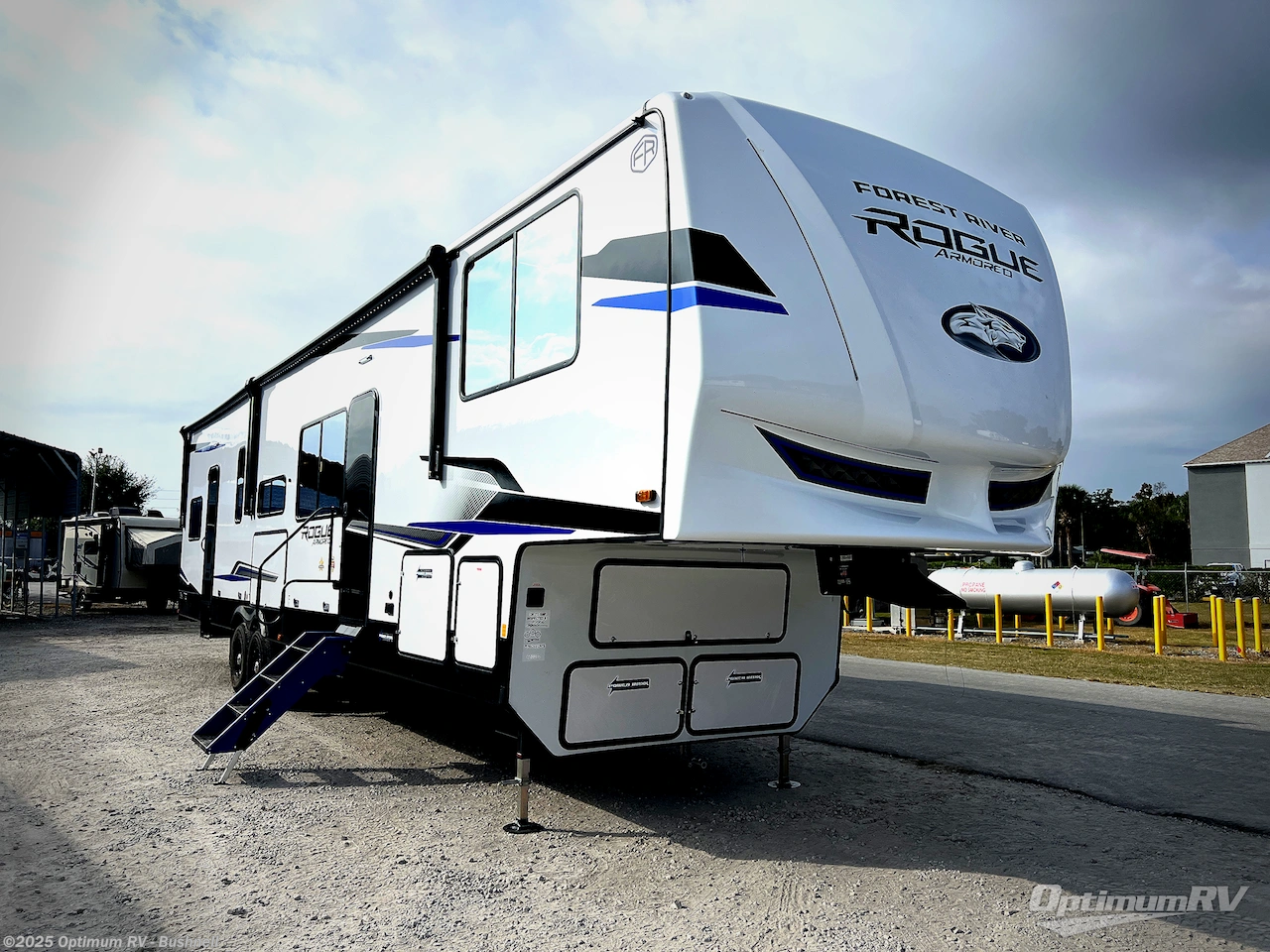 New 2026 Forest River Vengeance Rogue Armored 4015 available in Bushnell, Florida