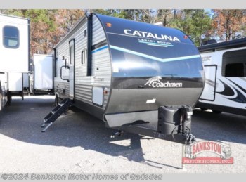 New 2023 Coachmen Catalina Legacy 323QBTSCK available in Attalla, Alabama