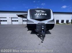 New 2025 Jayco Jay Feather 27BH available in Medford, Oregon