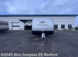 New 2025 Jayco Jay Flight SLX 170FQW available in Medford, Oregon