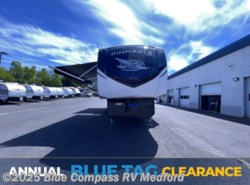 New 2025 Jayco Pinnacle 38FBRK available in Medford, Oregon