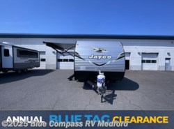 New 2026 Jayco Jay Flight SLX 175FQW available in Medford, Oregon