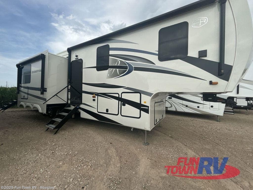 New 2025 Forest River RiverStone 44DBL available in Wharton, Texas