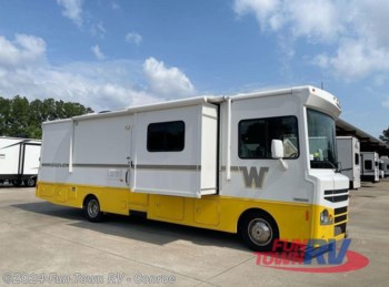 Used 2015 Winnebago Brave 31C available in Conroe, Texas