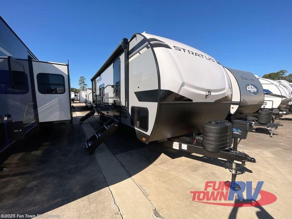 New 2025 Venture RV Stratus SR241VRK available in Conroe, Texas