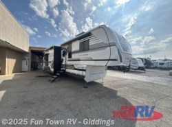New 2026 Keystone Fuzion 442 available in Giddings, Texas