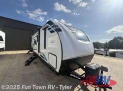 Used 2022 Forest River Vibe 26BH available in Mineola, Texas
