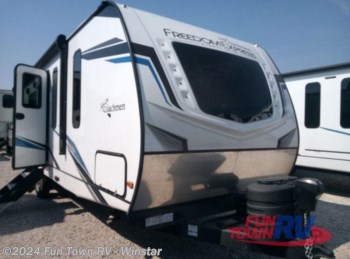 New 2023 Coachmen Freedom Express Ultra Lite 274RKS available in Thackerville, Oklahoma