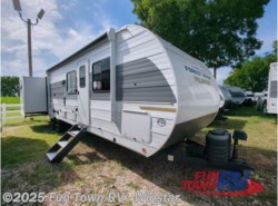 New 2025 Forest River Wildwood 31KQBTS available in Thackerville, Oklahoma