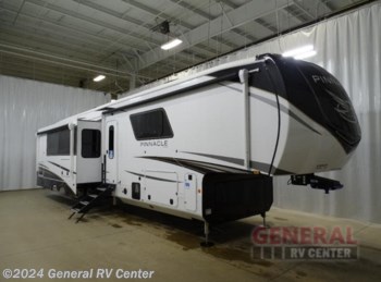 New 2024 Jayco Pinnacle 38FBRK available in Clarkston, Michigan