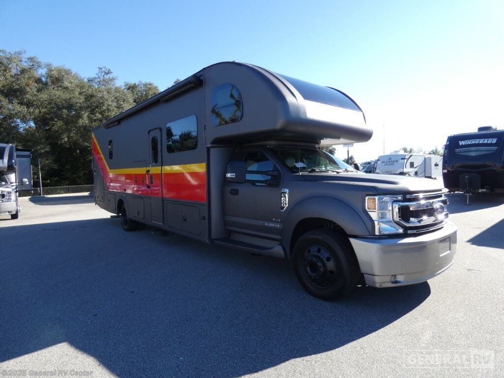Used 2022 Thor Motor Coach Magnitude RS36 available in Ocala, Florida