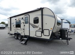 Used 2019 Forest River Flagstaff MICROLITE 23FBKS available in Ocala, Florida
