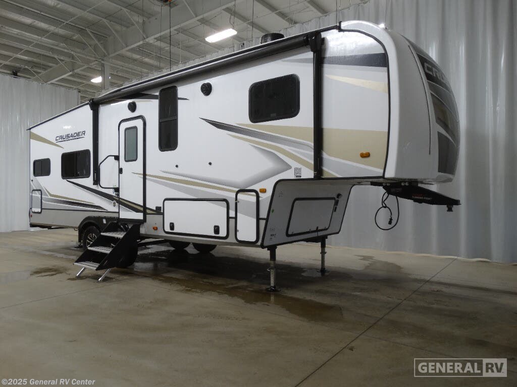 New 2024 Prime Time Crusader 265MLE available in Dover, Florida