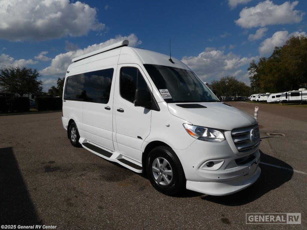 Used 2022 Midwest PASSAGE MD2 LOUNGE available in Dover, Florida