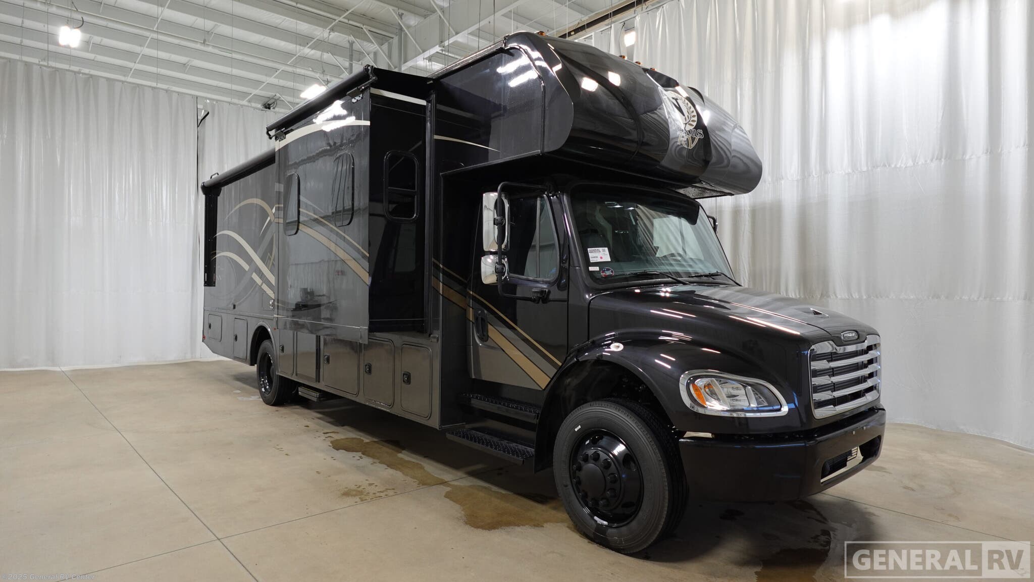 New 2026 Nexus Wraith 33F available in Dover, Florida