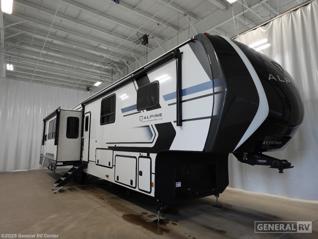 New 2026 Keystone Avalanche 379MB available in Ashland, Virginia