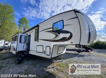 New 2024 Forest River Sabre 38DBL available in Manheim, Pennsylvania