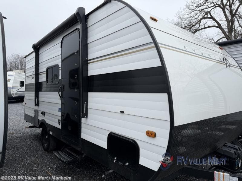 Used 2024 Cruiser RV Avenir A-17BH available in Manheim, Pennsylvania