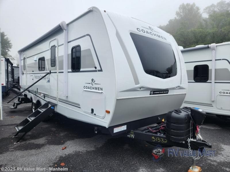 New 2026 Coachmen Freedom Express Ultra Lite 271BHE available in Manheim, Pennsylvania