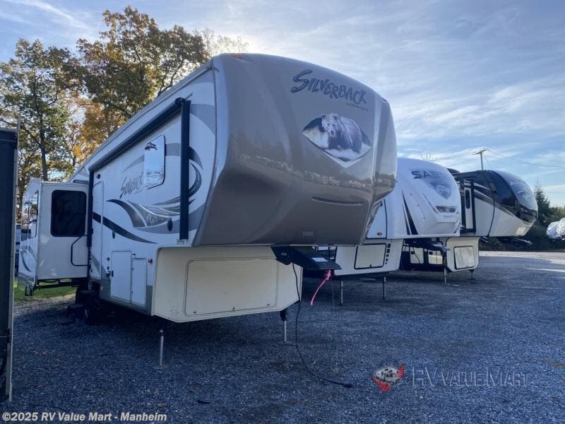 Used 2015 Forest River Cedar Creek Silverback 29RE available in Manheim, Pennsylvania