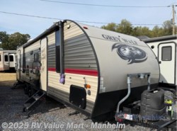 Used 2019 Forest River Cherokee Grey Wolf 26DBH available in Manheim, Pennsylvania