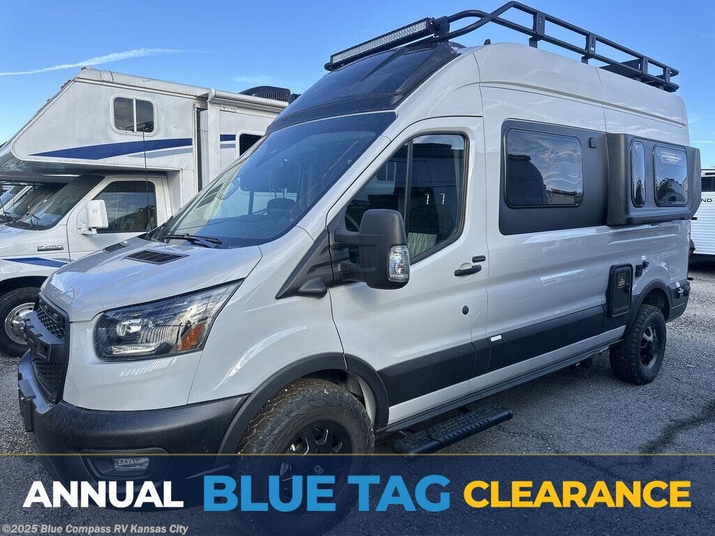 New 2026 Grand Design Lineage VTT1 available in Grain Valley, Missouri