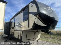 Used 2017 Keystone Montana 353RL available in Grain Valley, Missouri