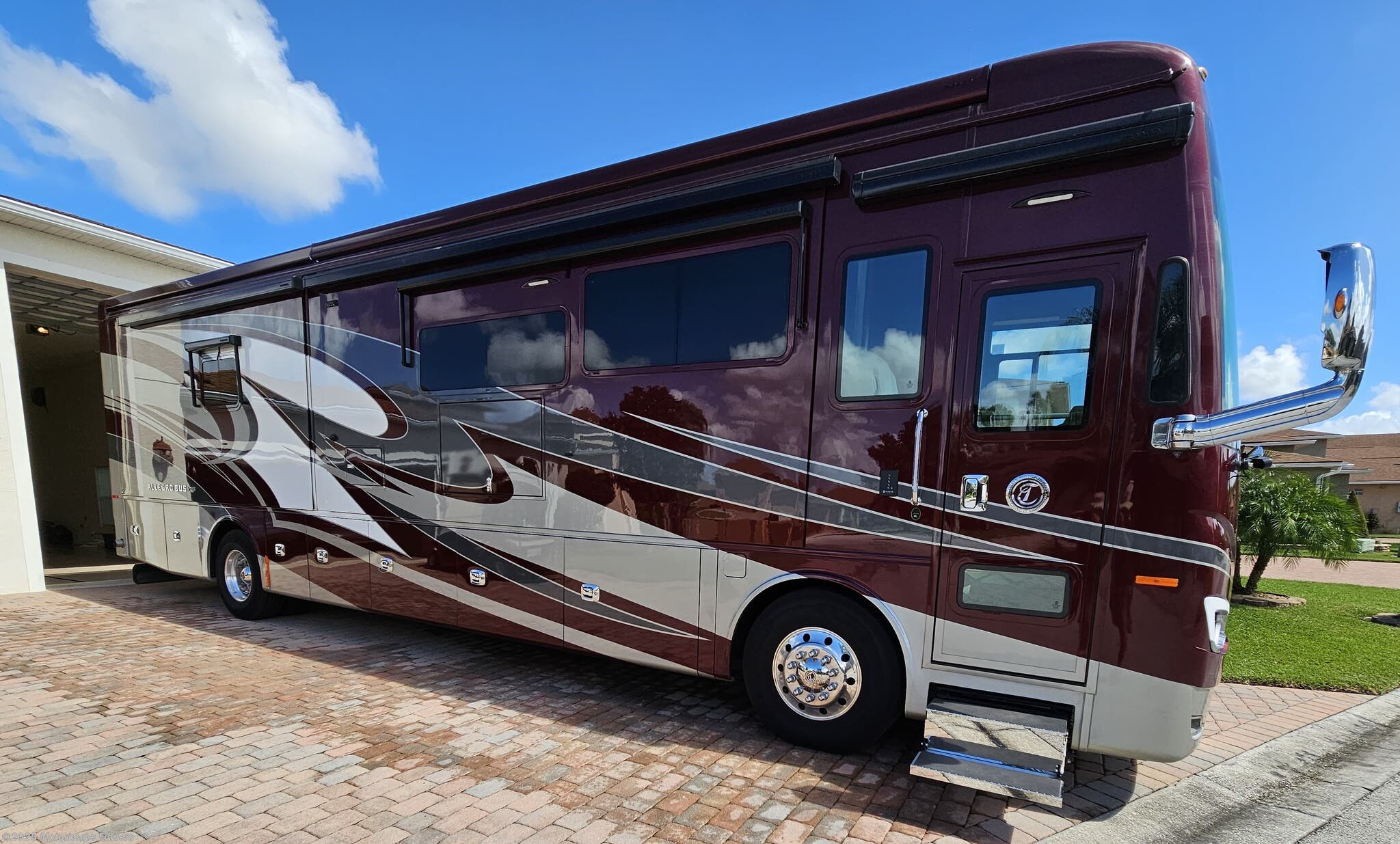 Used 2021 Tiffin Allegro Bus 40 IP available in Lake Wales, Florida